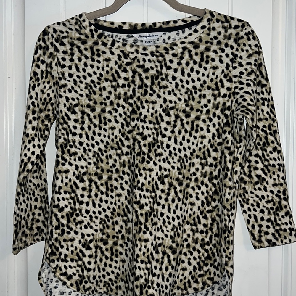 Tommy Bahama animal print (cheetah)
